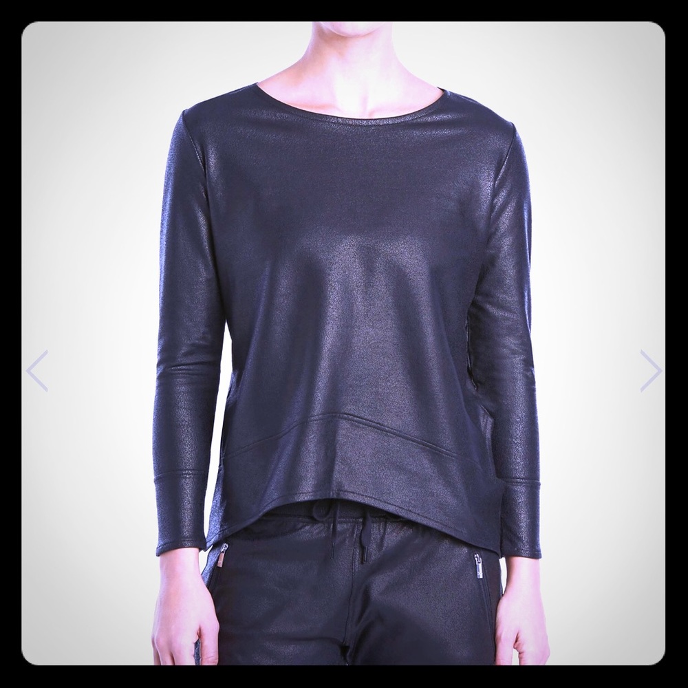 *RARE* 2XIST Coated Terrycloth Top